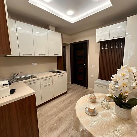 Luxury Apartments 1 Sofia Exterior photo